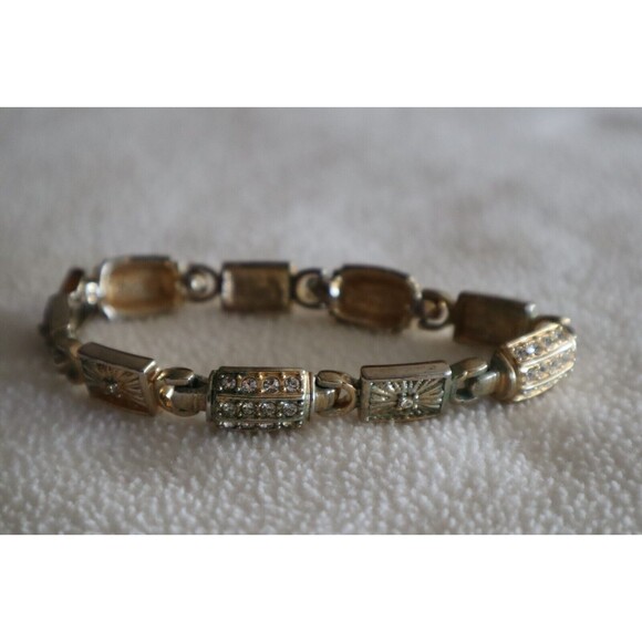 LInks Many Rhinestones Bracelet Gold Toned Fashion Jewelry 8” - Picture 8 of 14